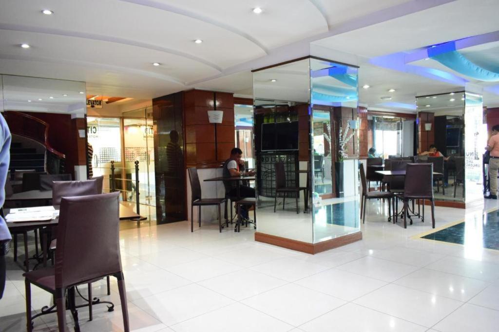 מנילה Citystate Hotel Quiapo מראה חיצוני תמונה