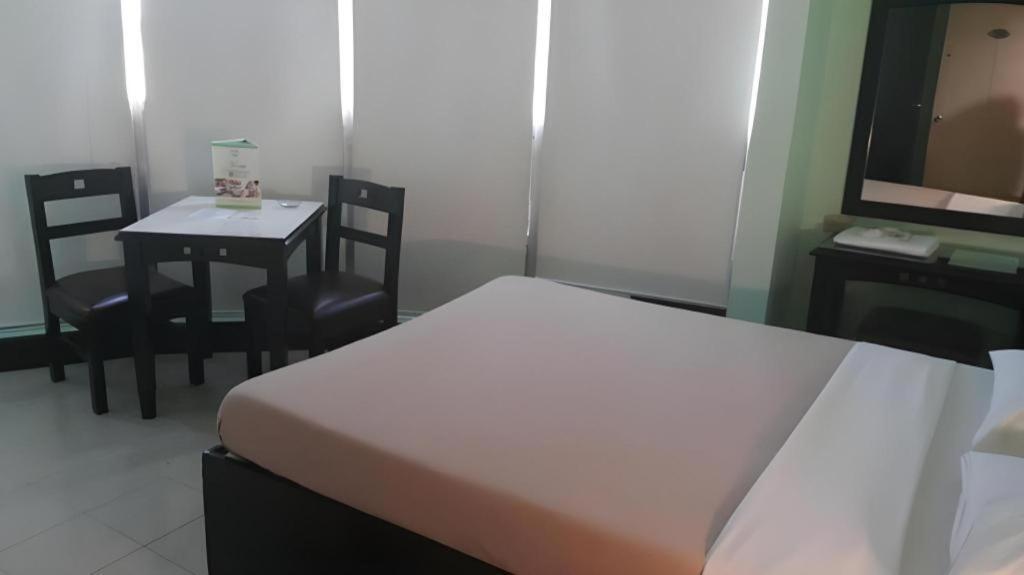 מנילה Citystate Hotel Quiapo מראה חיצוני תמונה