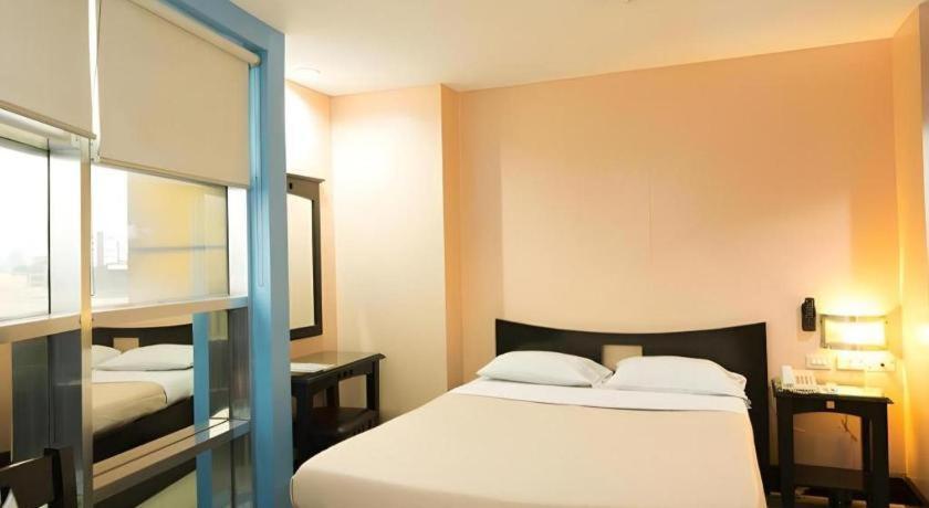 מנילה Citystate Hotel Quiapo מראה חיצוני תמונה